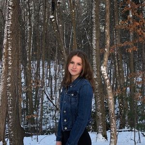 Meet your Posher, Christine